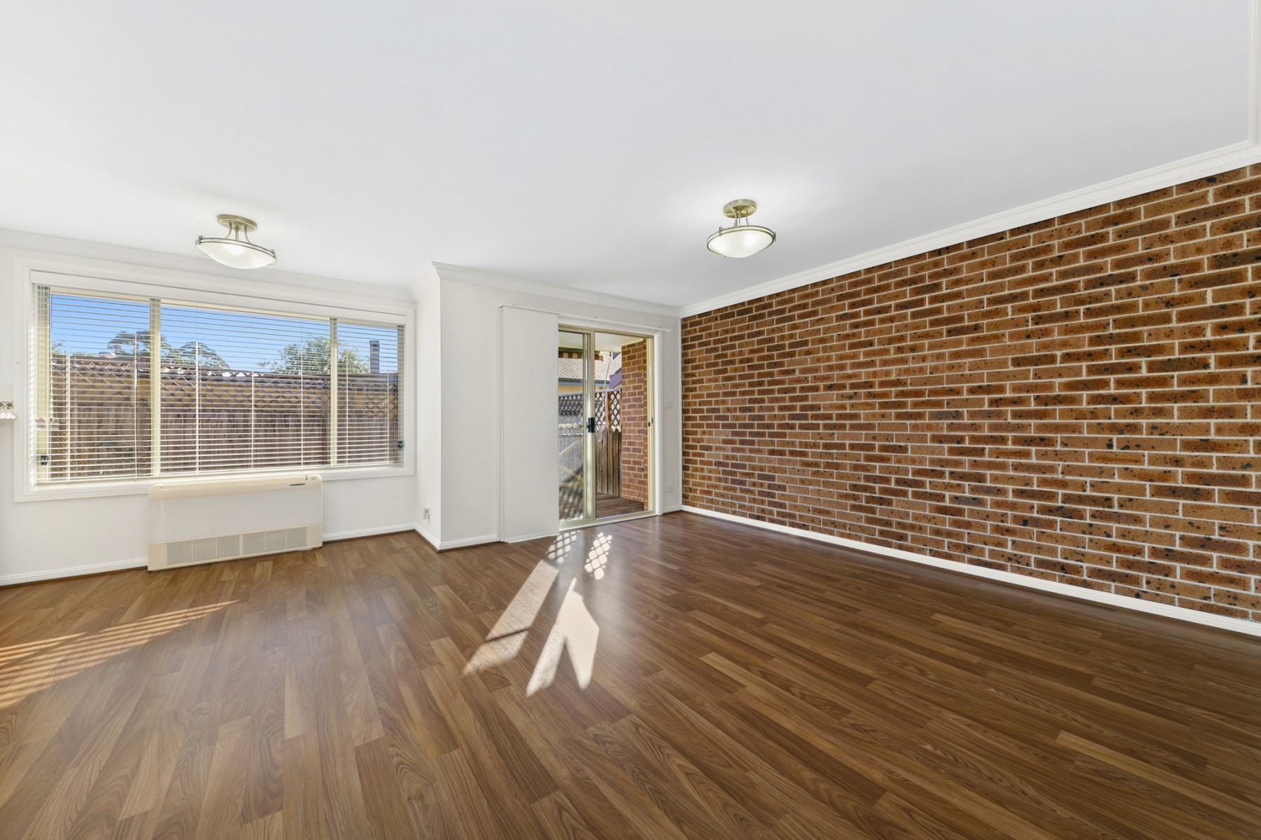2/45 Chelmsford Road, South Wentworthville - Thumbnail 2