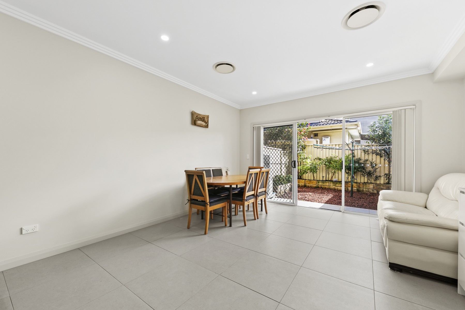 3/7 Wirralee Street, South Wentworthville - Thumbnail 4