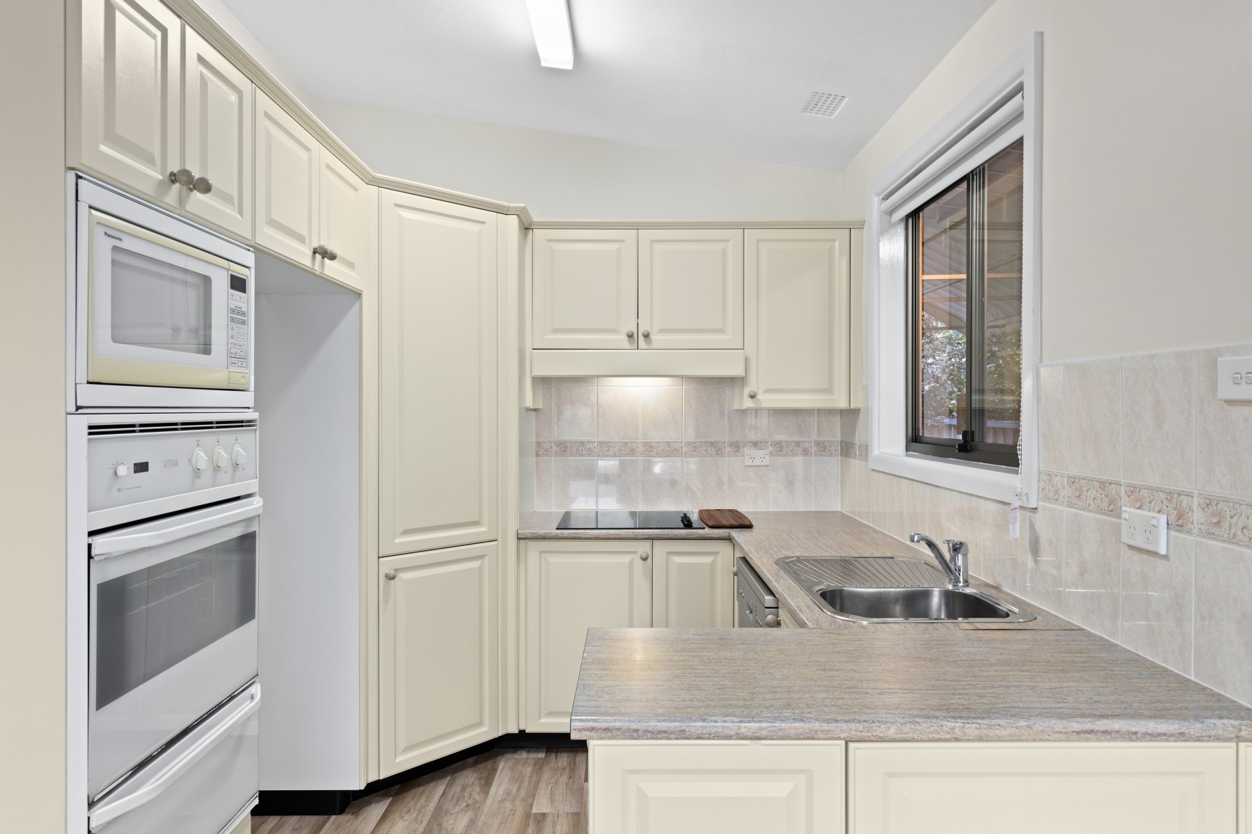 7 Laver Place, Greystanes - Thumbnail 2