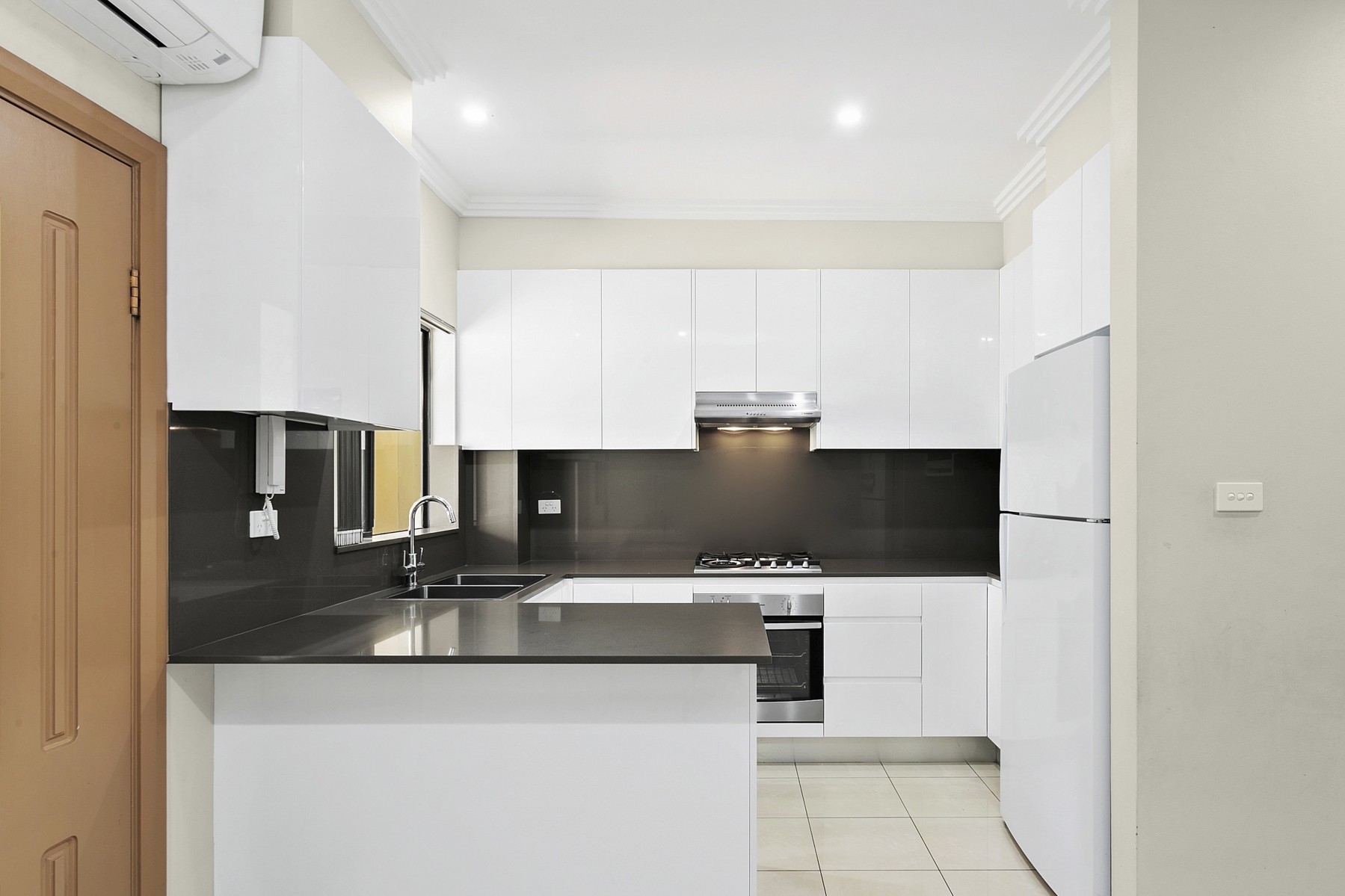 4/39-47 Wellington Road, Granville - Thumbnail 3