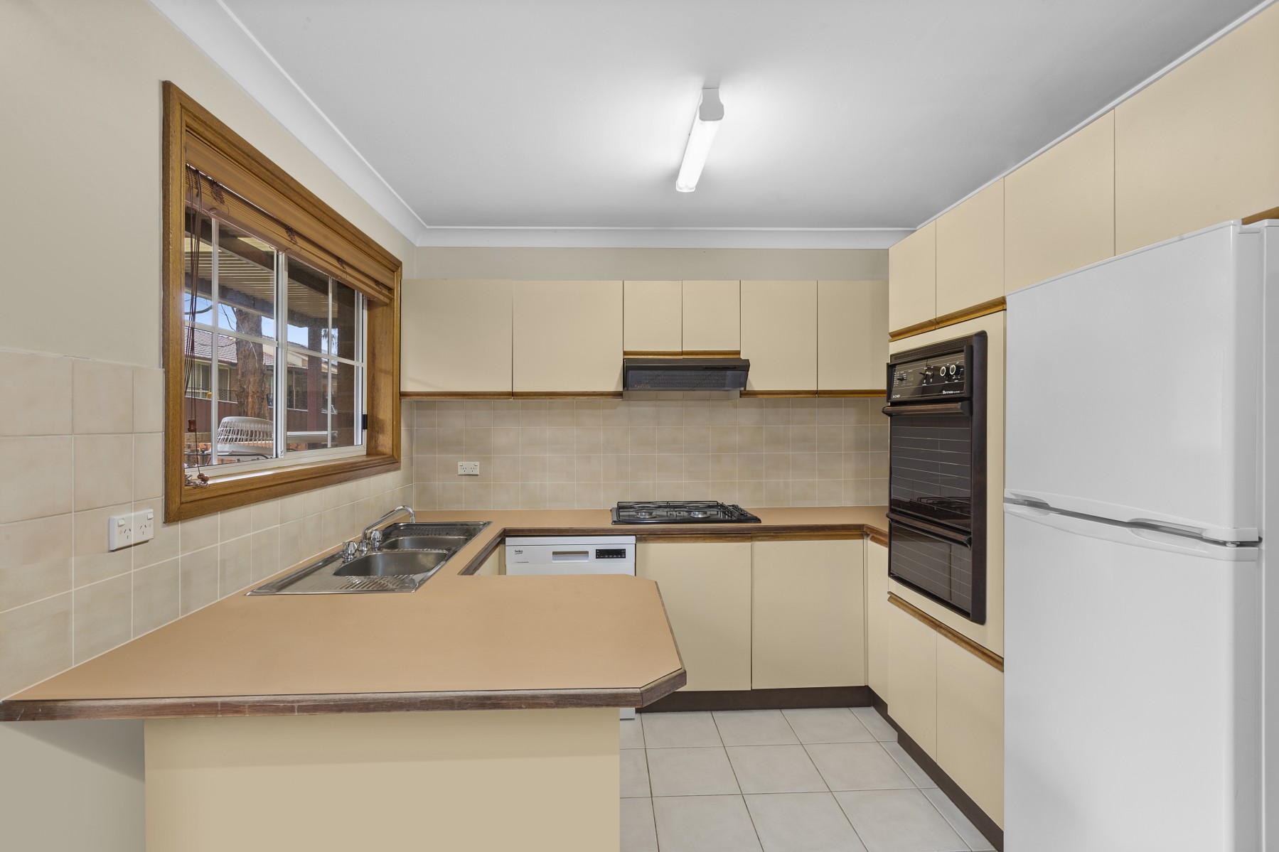 8/83 Queen Street, Guildford - Thumbnail 2