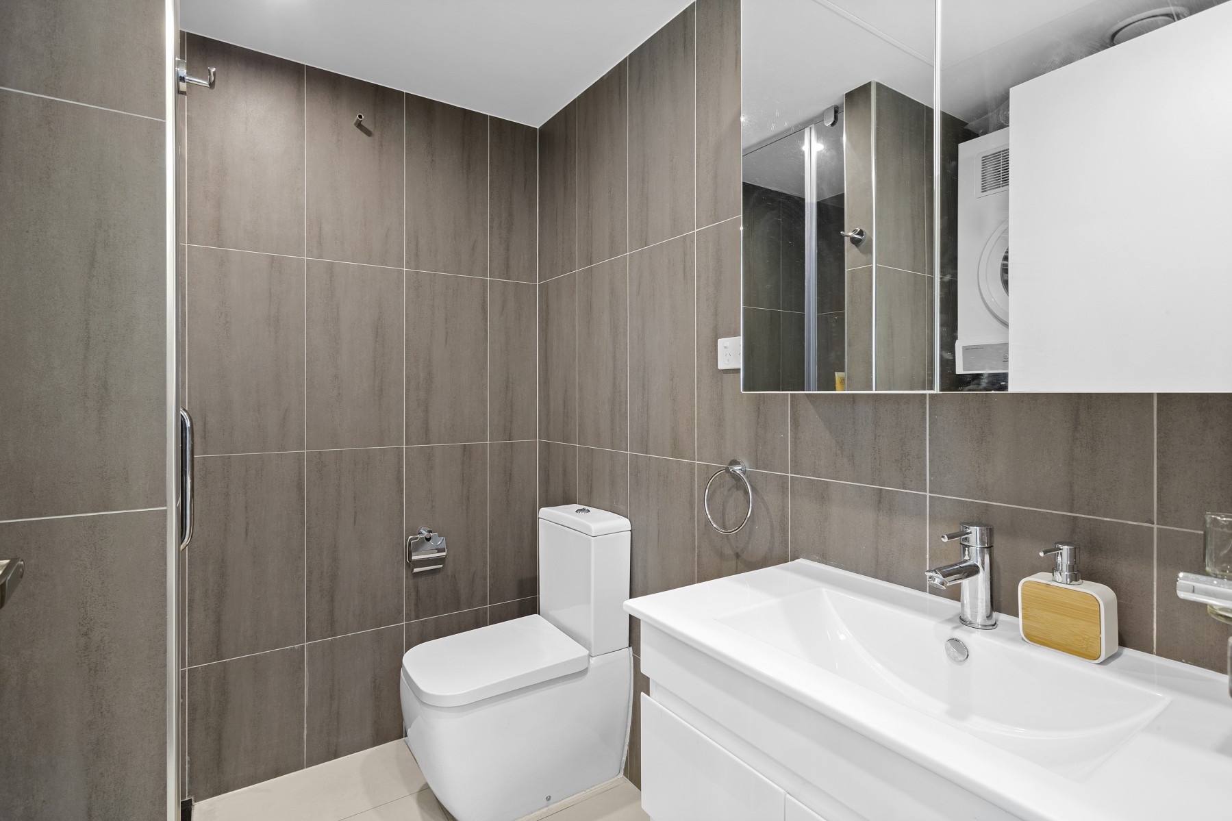 1803/5 Second Avenue Blacktown, Blacktown Sold Property, Blacktown - Thumbnail 5