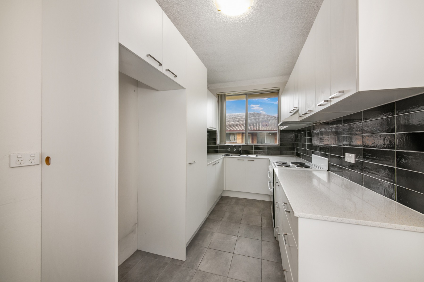 15/21 Cambridge St Merrylands, Unit for Rent, Merrylands - Thumbnail 2