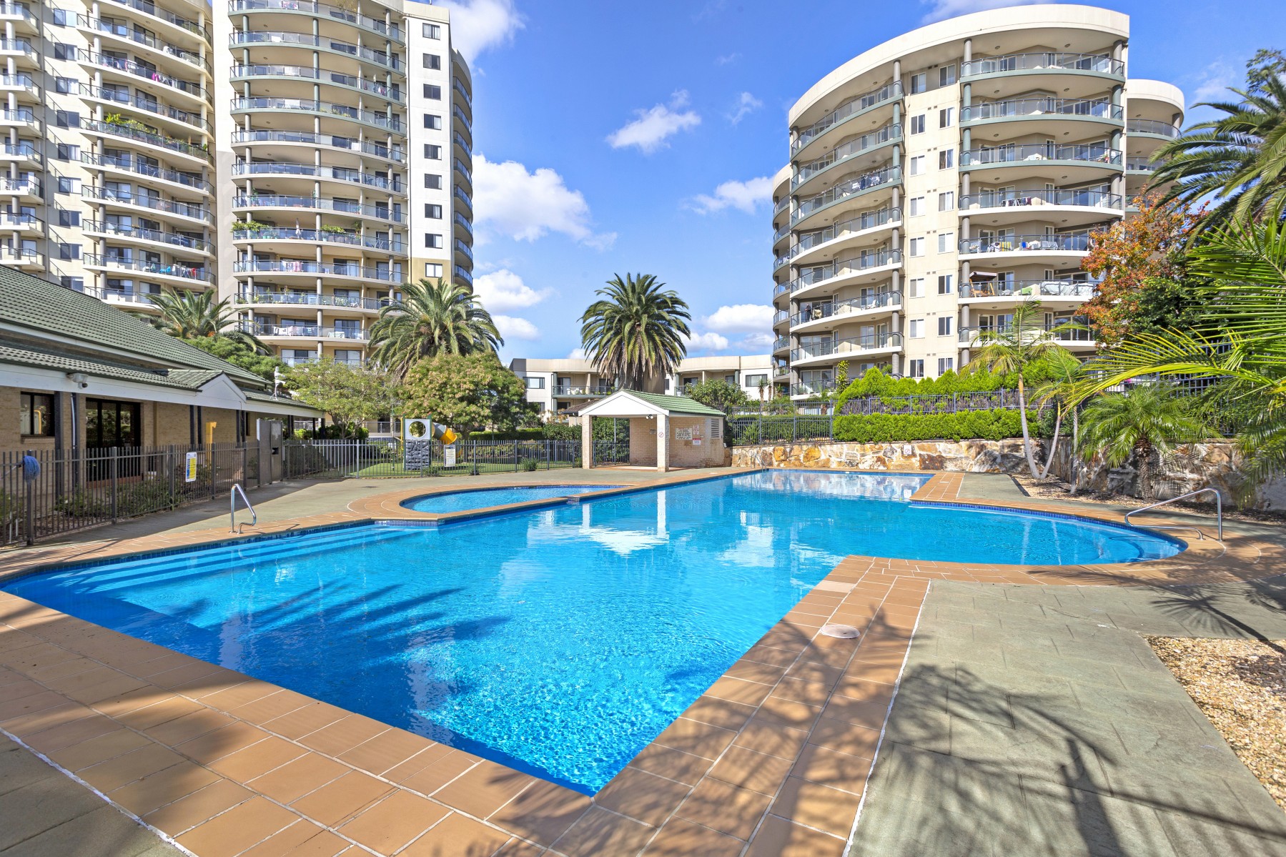 1302/91b Bridge Road, Westmead - Thumbnail 3