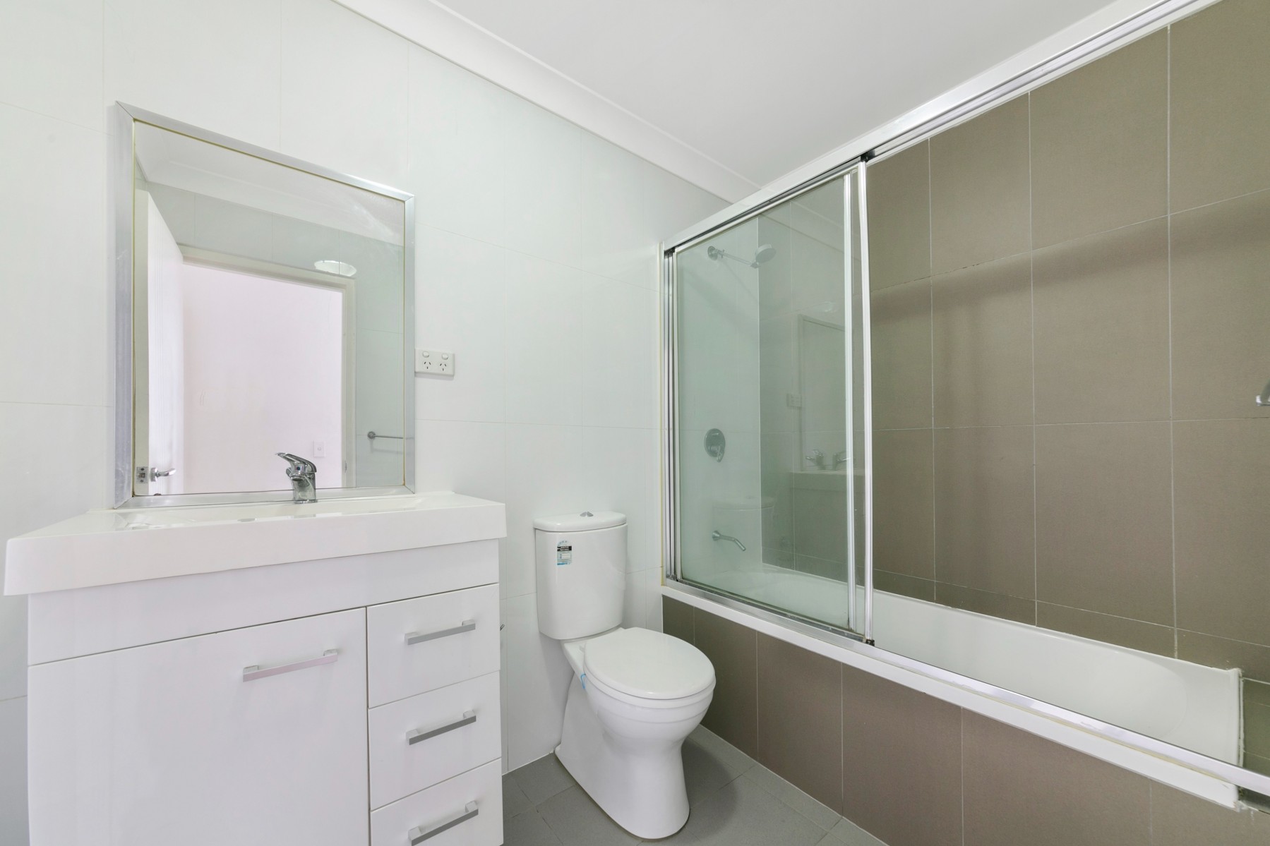 10/291-293 Woodville Rd Guildford, Unit for Rent, Guildford - Thumbnail 3