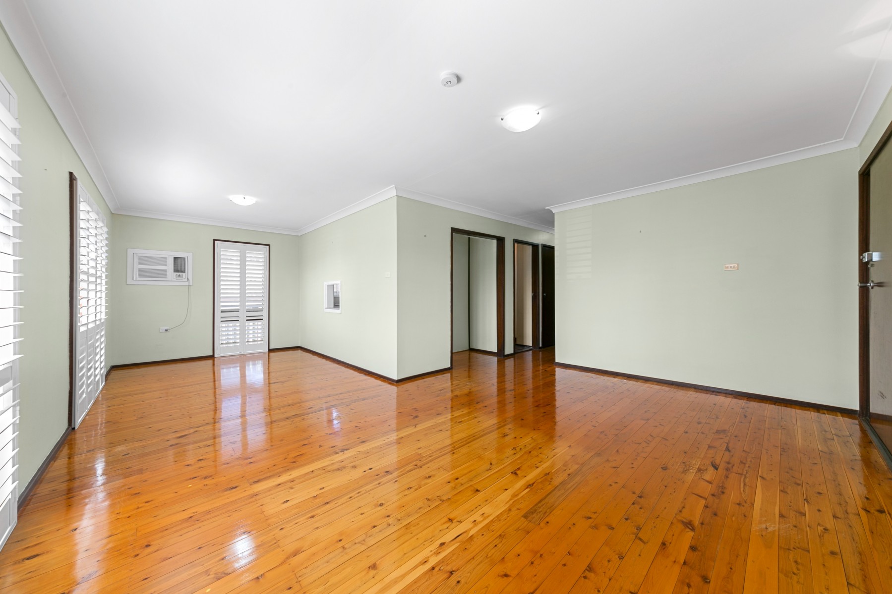70 Alpha Rd Greystanes, House for Rent, Greystanes - Thumbnail 2