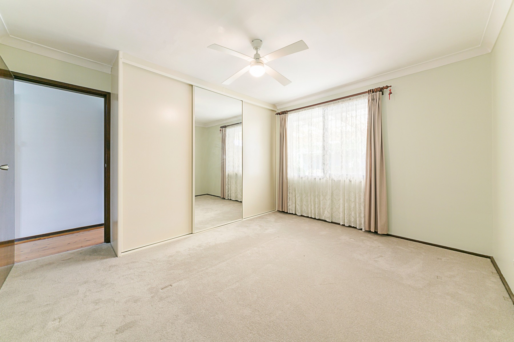 70 Alpha Rd Greystanes, House for Rent, Greystanes - Thumbnail 3