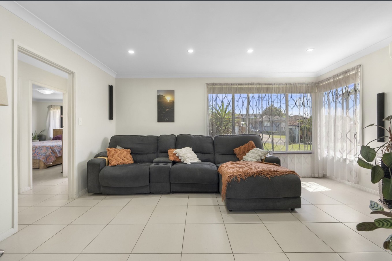8 Lloyd St Greystanes, House for Rent, Greystanes - Thumbnail 2