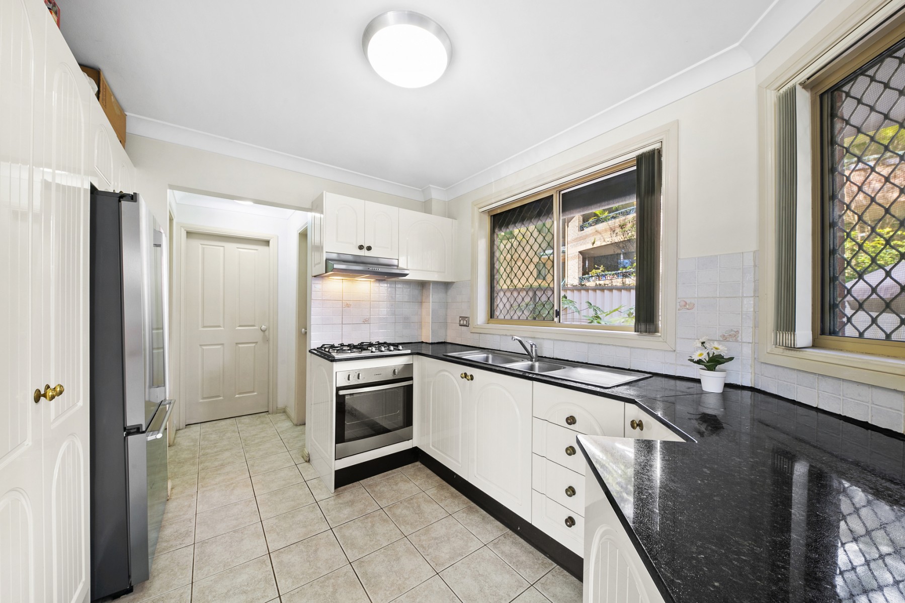 27/10-14 Arthur Street, Merrylands - Thumbnail 2
