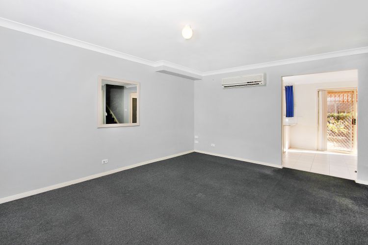 3.21/29-31 Lexington Drive, SYDNEY, NSW, 2153,  - Thumbnail 4