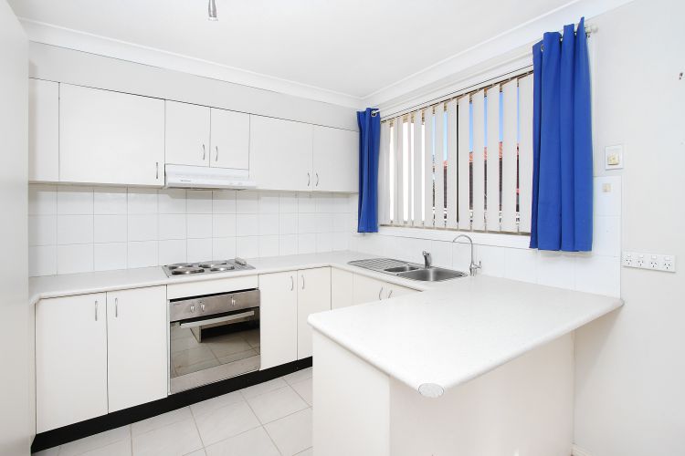 3.21/29-31 Lexington Drive, SYDNEY, NSW, 2153,  - Thumbnail 2