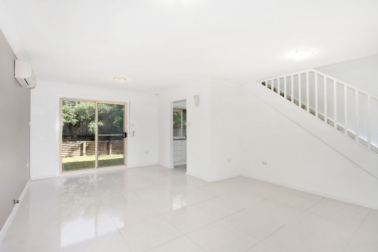 3.21/29-31 Lexington Drive, SYDNEY, NSW, 2153,  - Thumbnail 3
