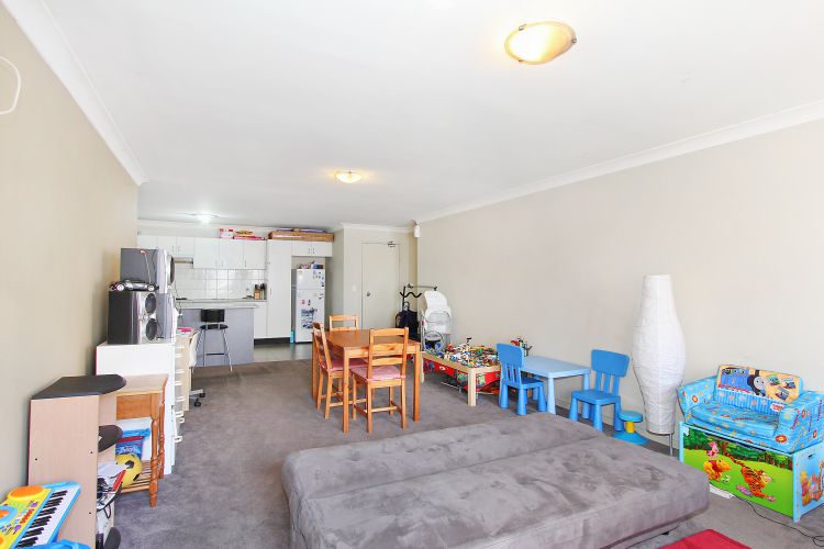 3.21/29-31 Lexington Drive, SYDNEY, NSW, 2153,  - Thumbnail 4