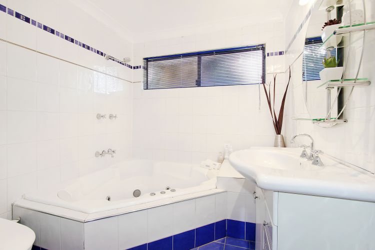 3.21/29-31 Lexington Drive, SYDNEY, NSW, 2153,  - Thumbnail 3