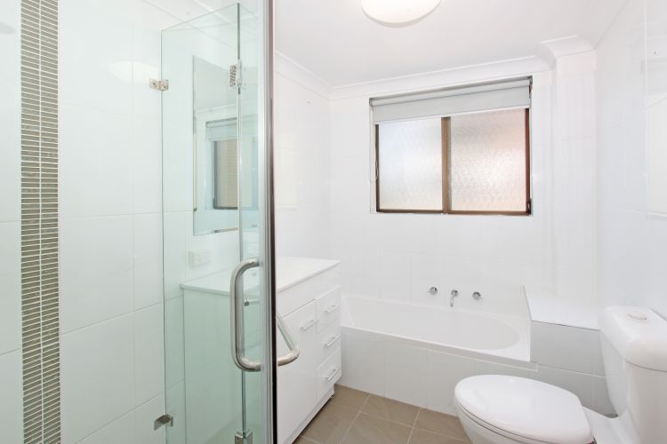 3.21/29-31 Lexington Drive, SYDNEY, NSW, 2153,  - Thumbnail 3