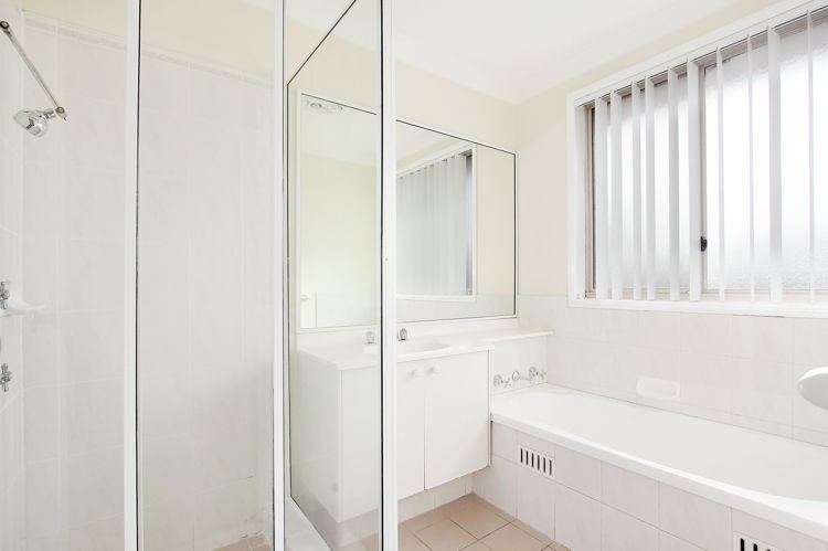 3.21/29-31 Lexington Drive, SYDNEY, NSW, 2153,  - Thumbnail 4