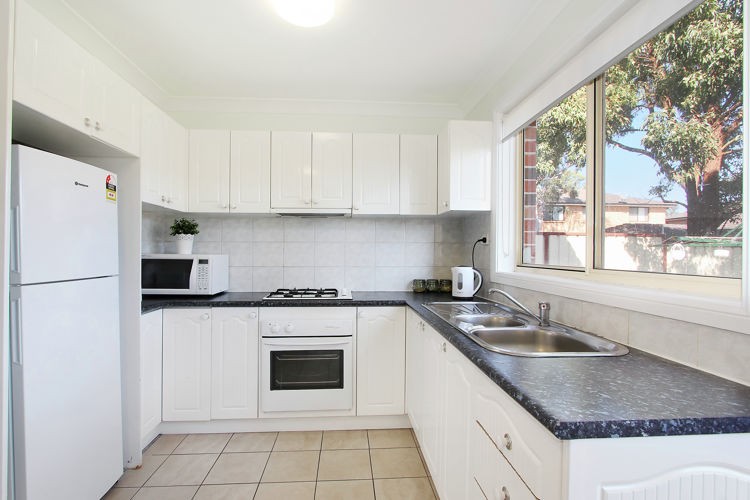 4/33 Doonside Crescent, Blacktown - Thumbnail 2