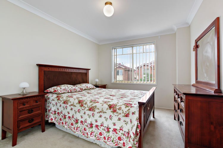 12/2 Blend Place, Woodcroft - Thumbnail 7