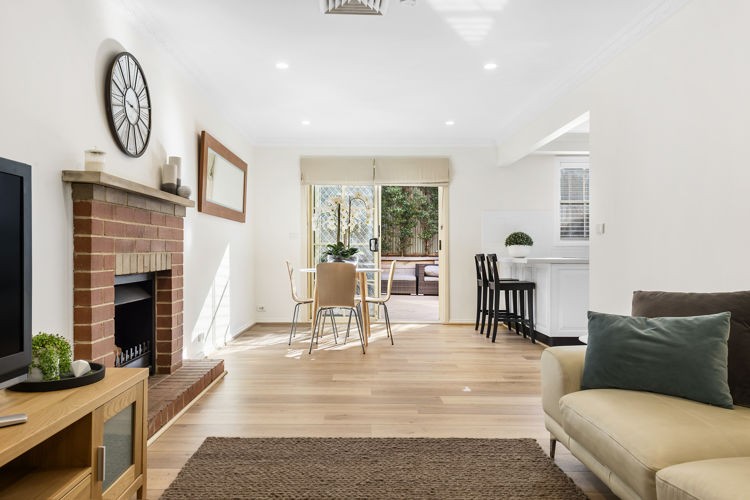 1/41 Windsor Road, Kellyville - Thumbnail 2