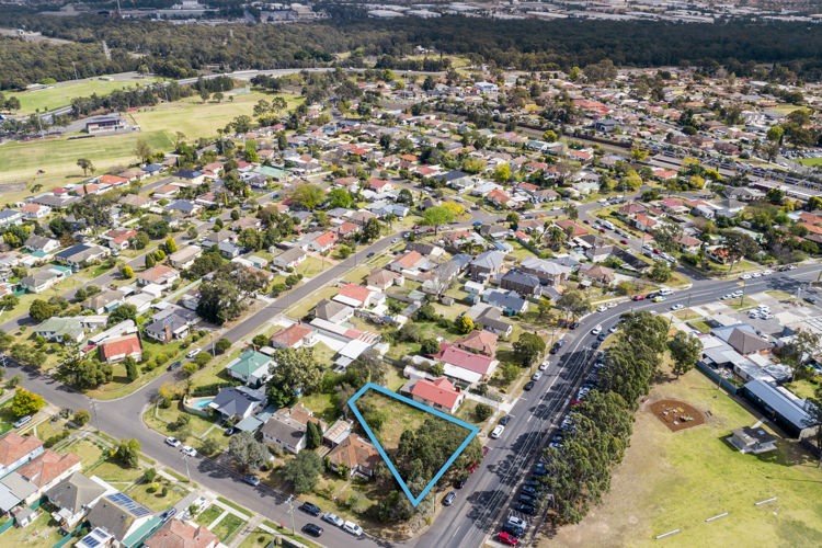 32 Doonside Road, Doonside - Thumbnail 4