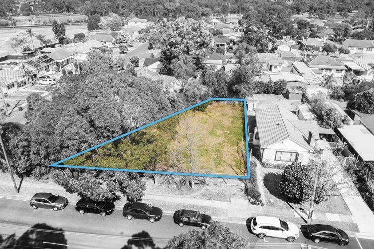 32 Doonside Road, Doonside - Thumbnail 3