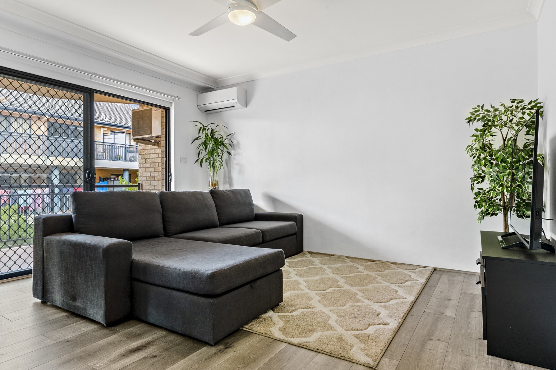 6/32 Fourth Avenue, Blacktown - Thumbnail 3