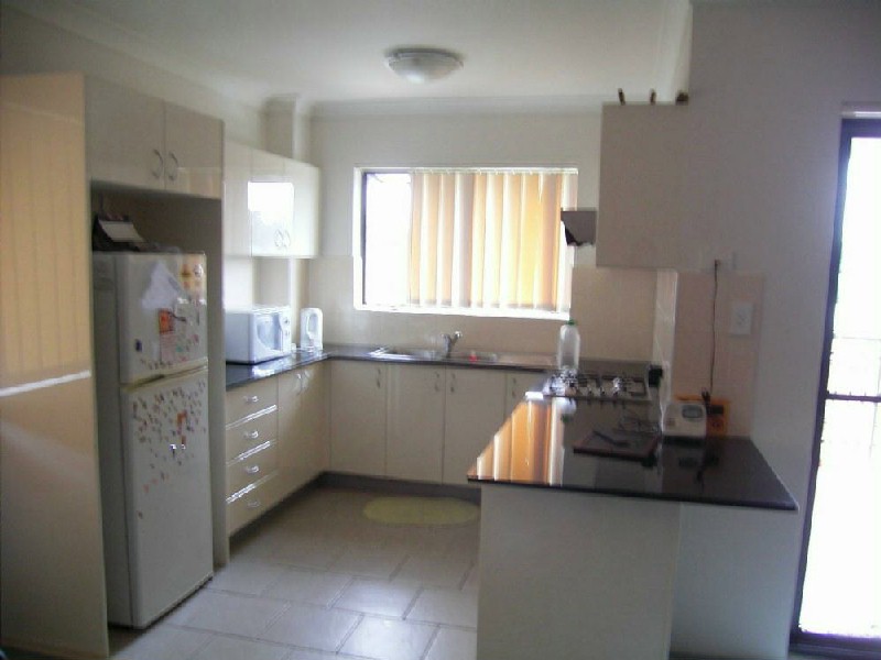 9/8-10 Clifton Street, Blacktown - Thumbnail 2