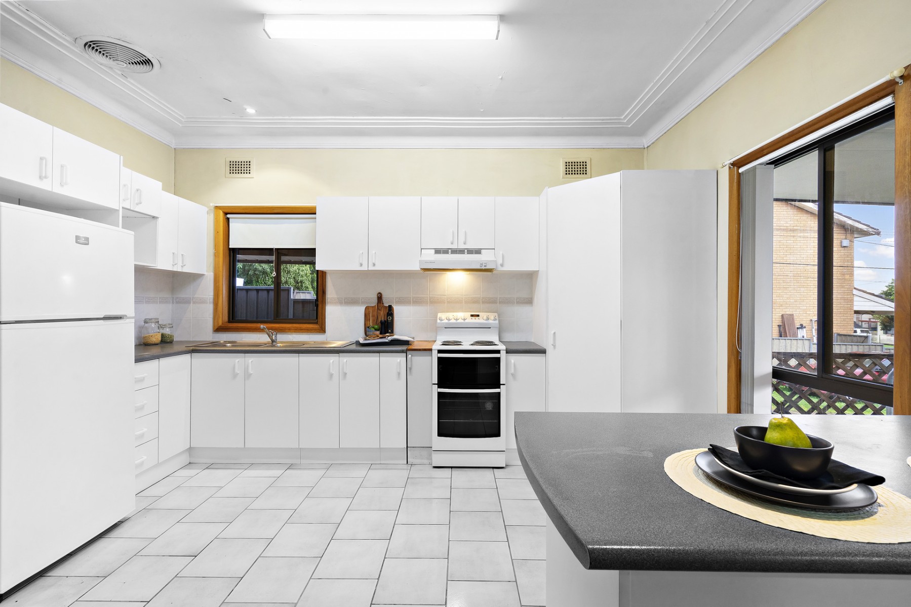 32 Hilltop Avenue, Blacktown - Thumbnail 3