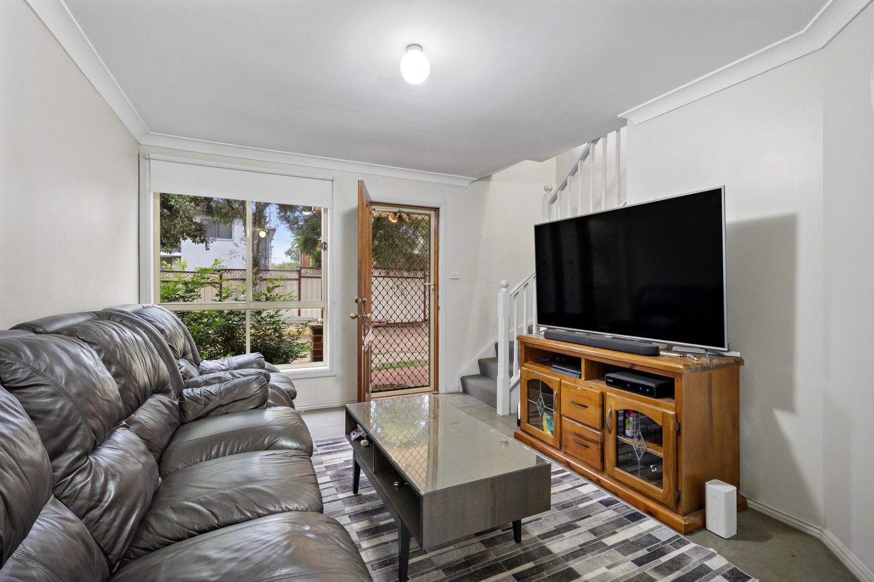 6/33 Doonside Crescent, Blacktown - Thumbnail 2
