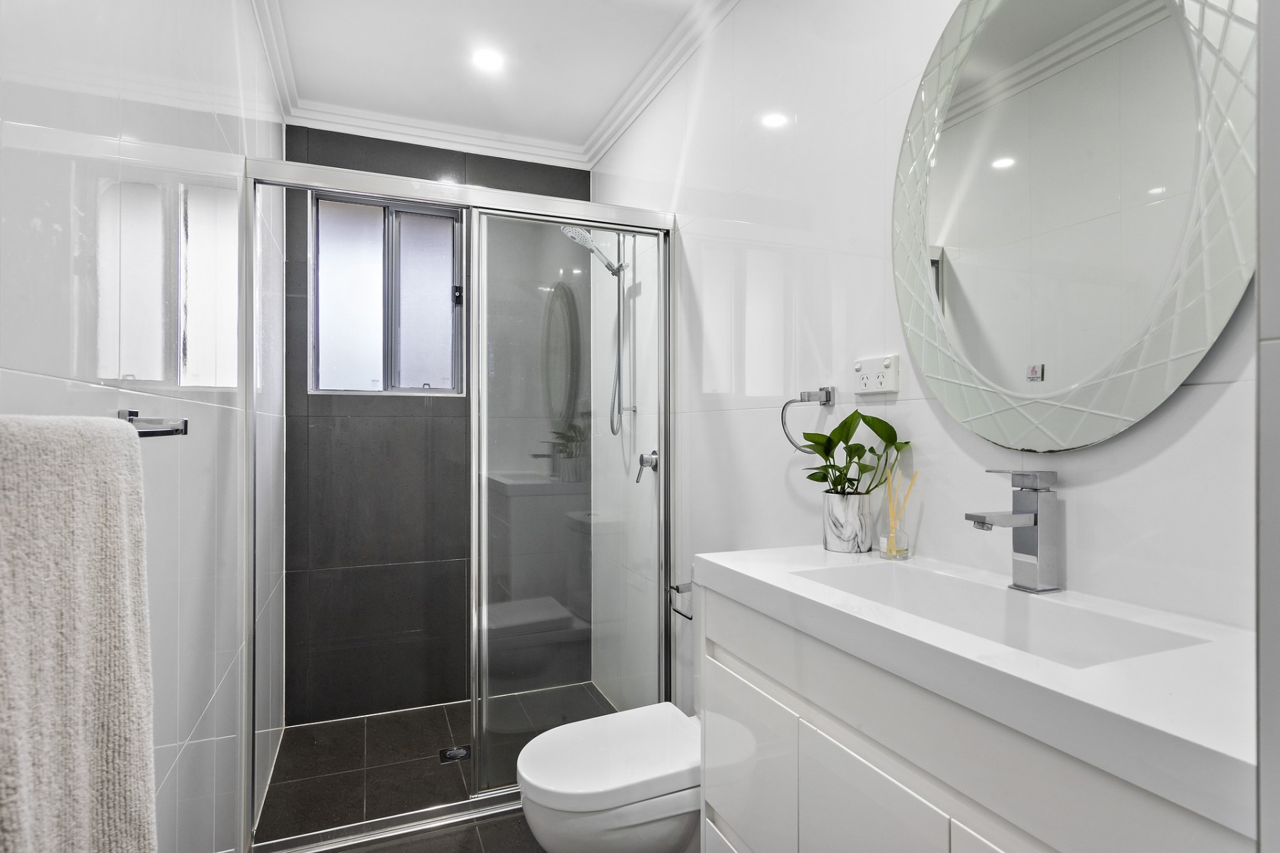 37 Desley Crescent, Prospect - Thumbnail 5