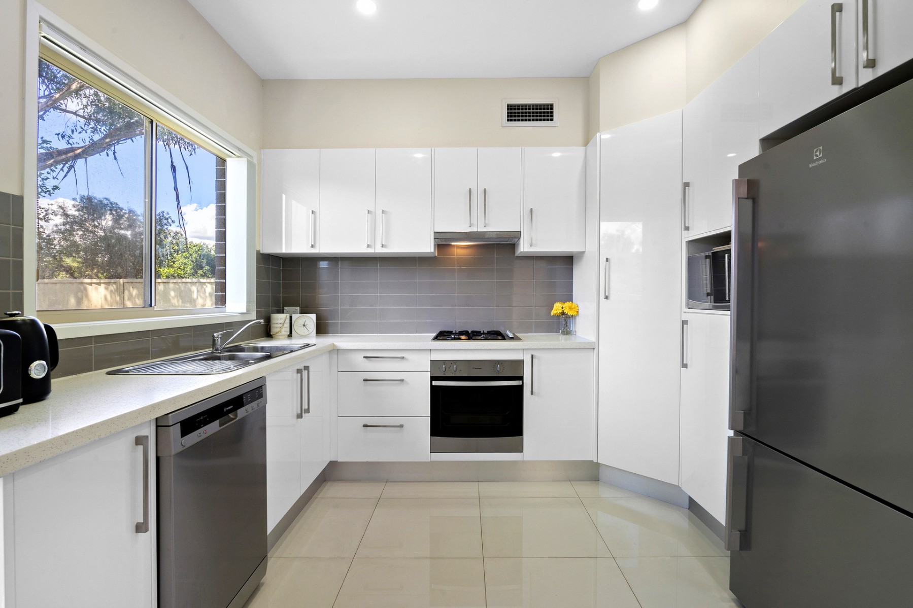 5/21-23 Derby Street, Rooty Hill - Thumbnail 2