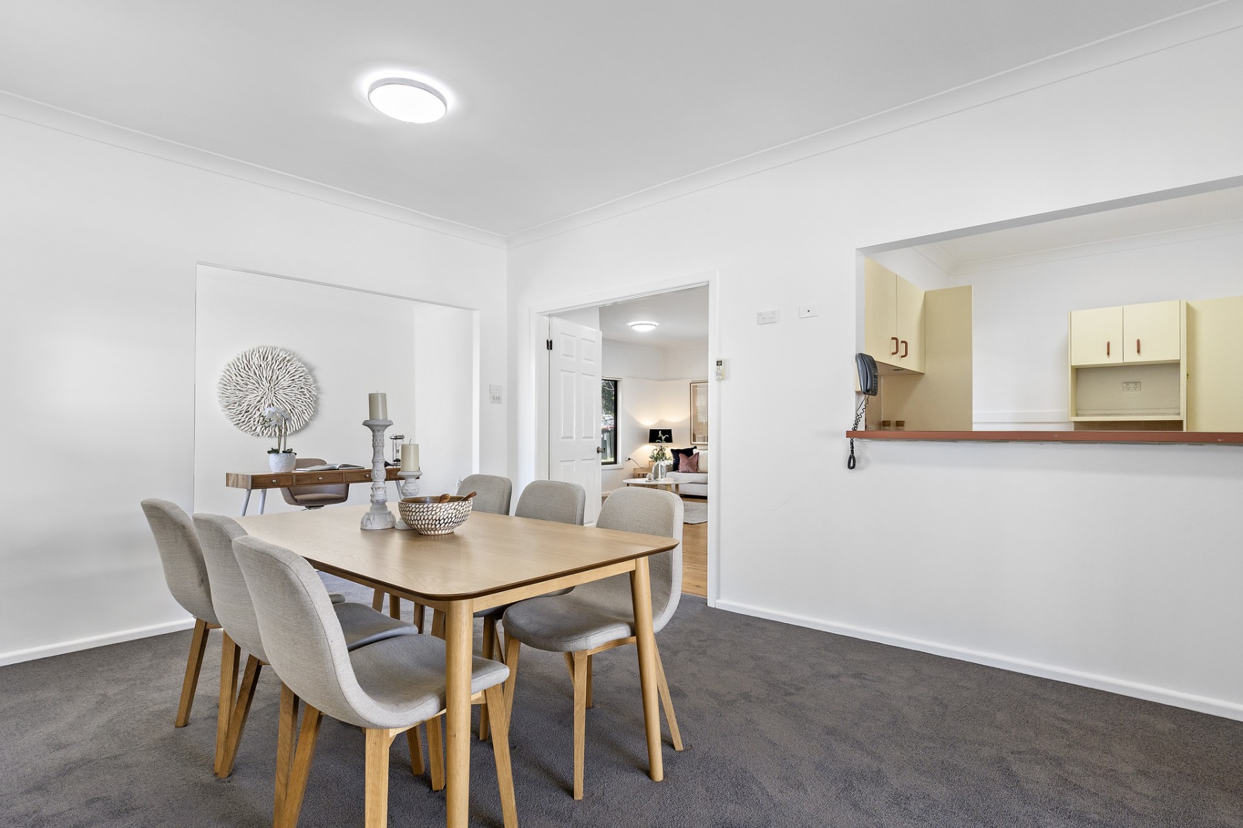 16 Yuruga Avenue, Doonside - Thumbnail 4