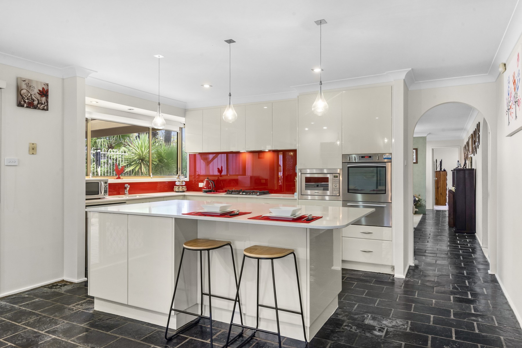 18 Ashton Place, Doonside - Thumbnail 3