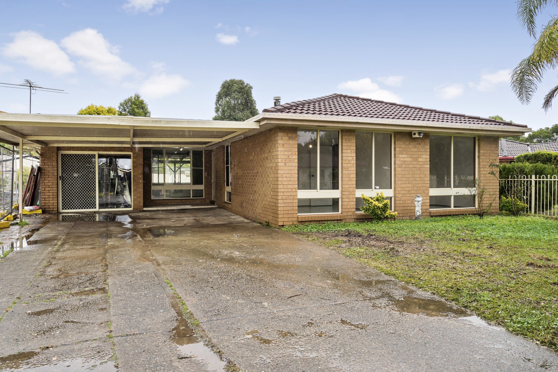 6 Kirsty Crescent Hassall Grove, House for Rent