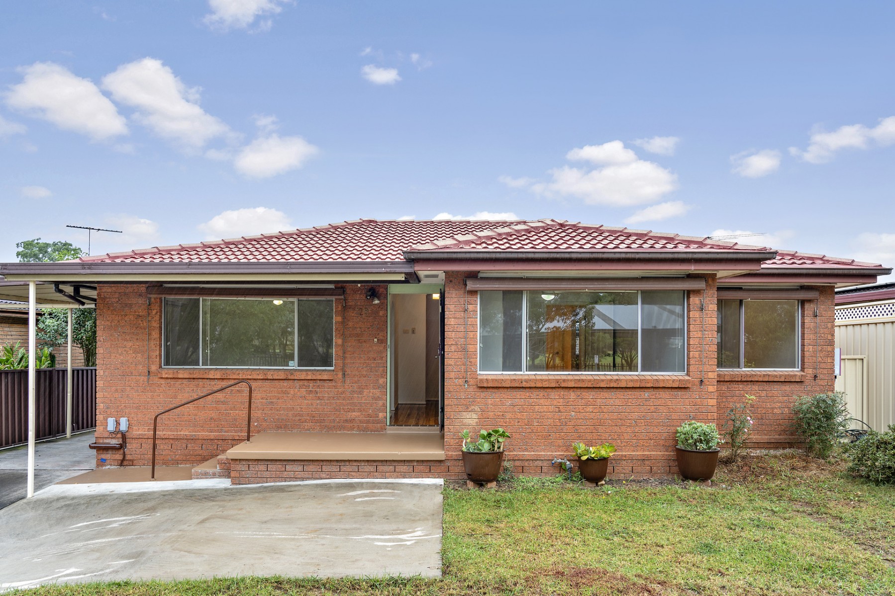 28 Yarramundi Drive Dean Park, House for Rent