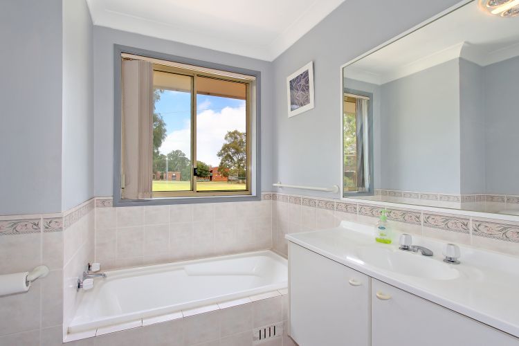 3.21/29-31 Lexington Drive, SYDNEY, NSW, 2153,  - Thumbnail 3