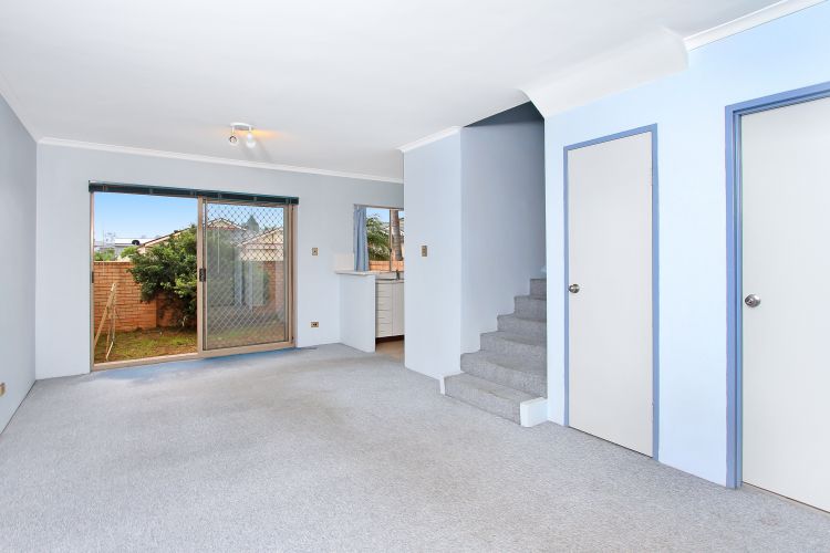 3.21/29-31 Lexington Drive, SYDNEY, NSW, 2153,  - Thumbnail 2