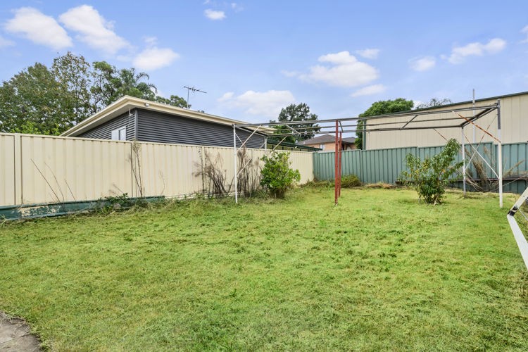 45 Coghlan Crescent, Doonside - Thumbnail 7