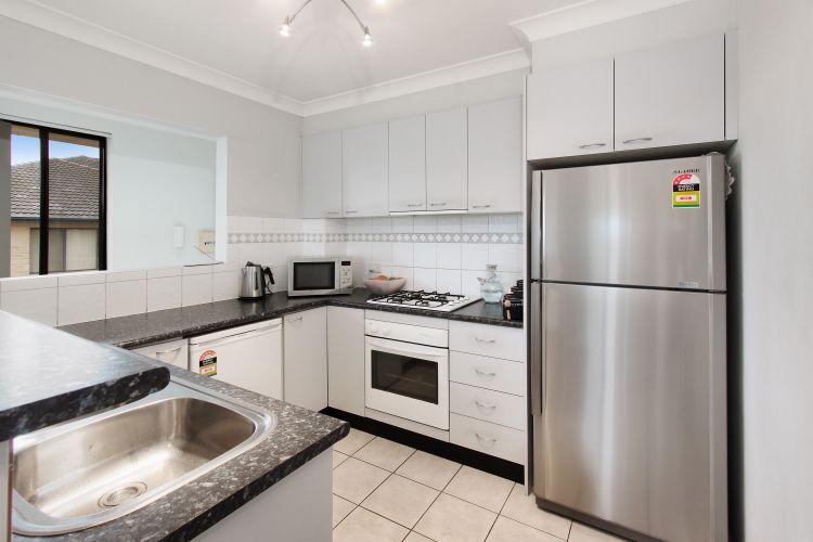 3.21/29-31 Lexington Drive, SYDNEY, NSW, 2153,  - Thumbnail 3