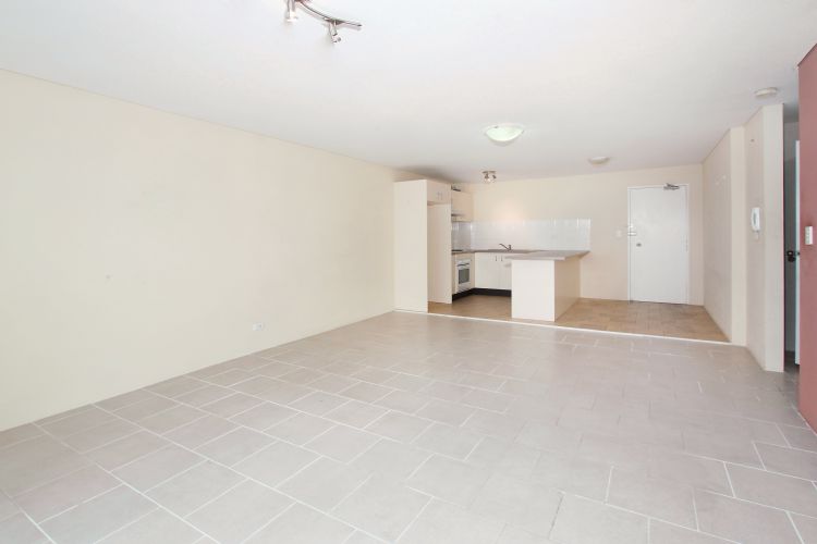3.21/29-31 Lexington Drive, SYDNEY, NSW, 2153,  - Thumbnail 5