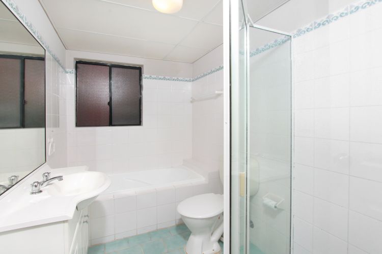 3.21/29-31 Lexington Drive, SYDNEY, NSW, 2153,  - Thumbnail 8