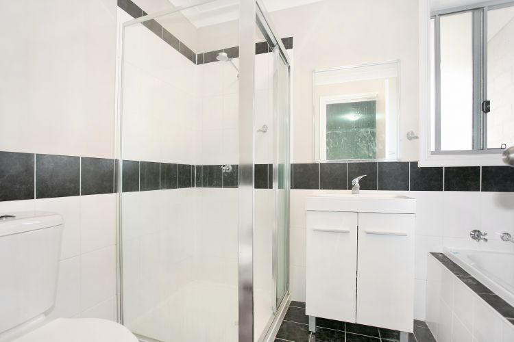 3.21/29-31 Lexington Drive, SYDNEY, NSW, 2153,  - Thumbnail 4