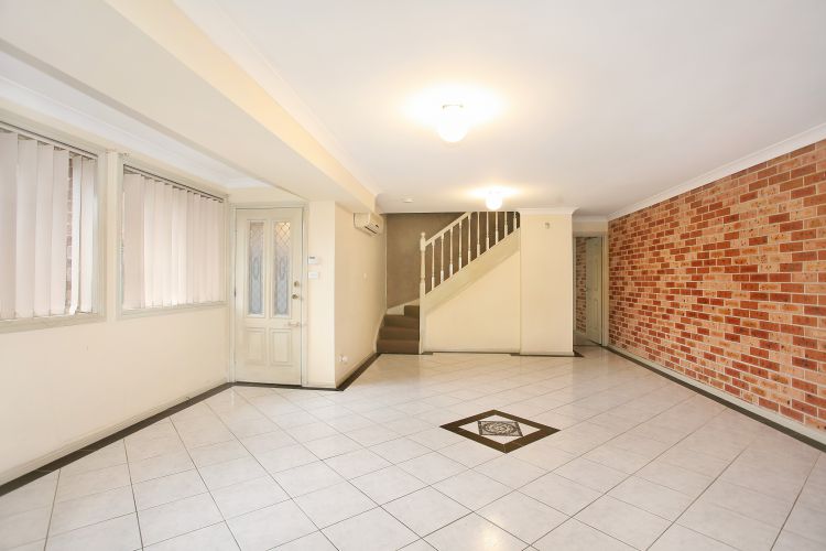 3.21/29-31 Lexington Drive, SYDNEY, NSW, 2153,  - Thumbnail 2