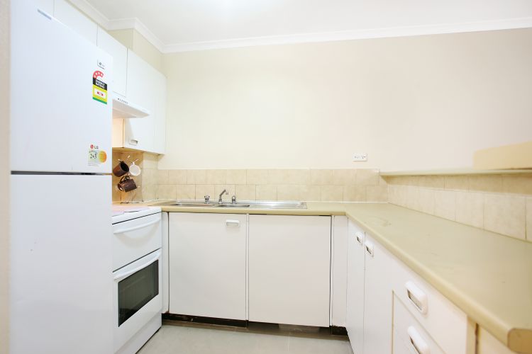 3.21/29-31 Lexington Drive, SYDNEY, NSW, 2153,  - Thumbnail 3