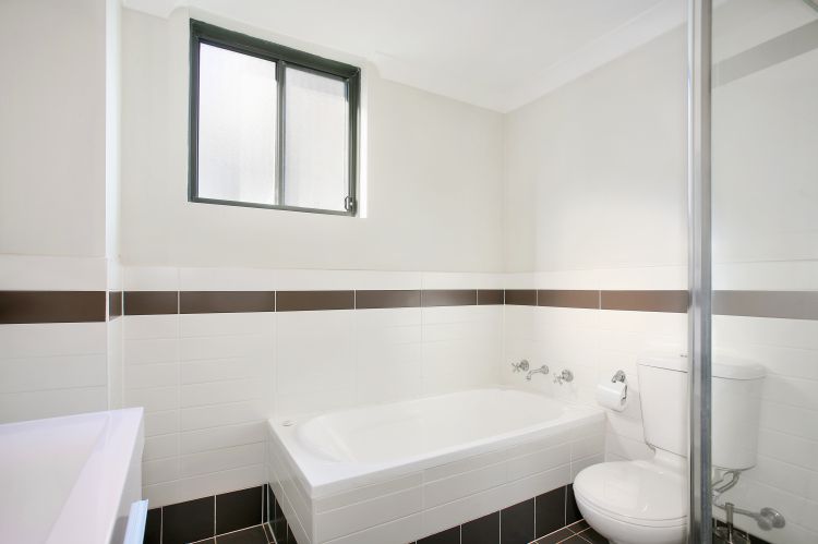 3.21/29-31 Lexington Drive, SYDNEY, NSW, 2153,  - Thumbnail 4
