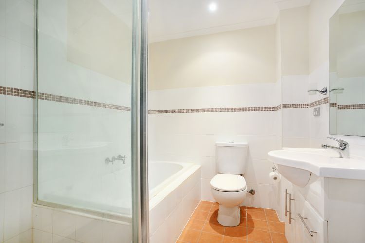 3.21/29-31 Lexington Drive, SYDNEY, NSW, 2153,  - Thumbnail 4
