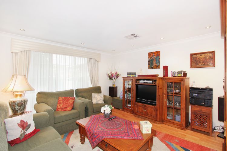 3.21/29-31 Lexington Drive, SYDNEY, NSW, 2153,  - Thumbnail 2