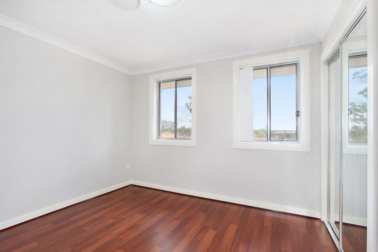 3.21/29-31 Lexington Drive, SYDNEY, NSW, 2153,  - Thumbnail 2