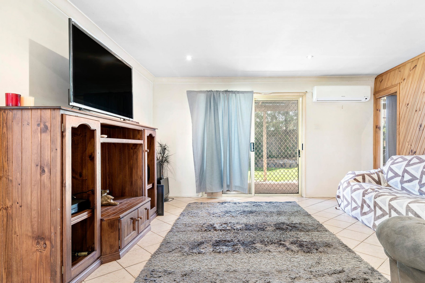 9 Bradley Road, South Windsor - Thumbnail 6