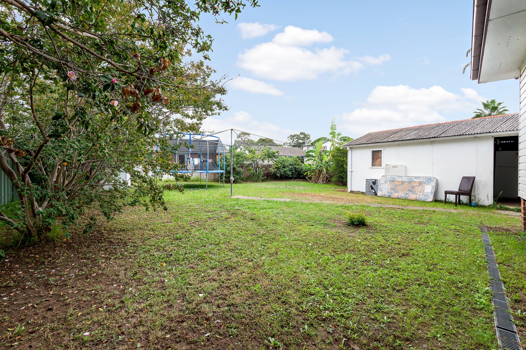 8 Tahiti Avenue, Lethbridge Park - Thumbnail 8